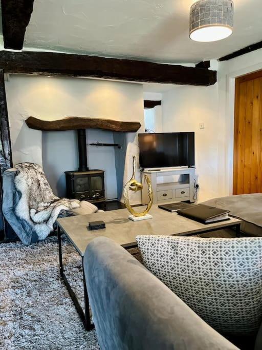 The Old Post Office, Cosy Grade II Listed 2 Bed Apartment Windermere Esterno foto